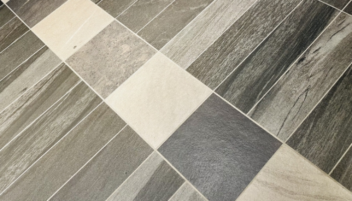 モザイクタイルを施したキッチン